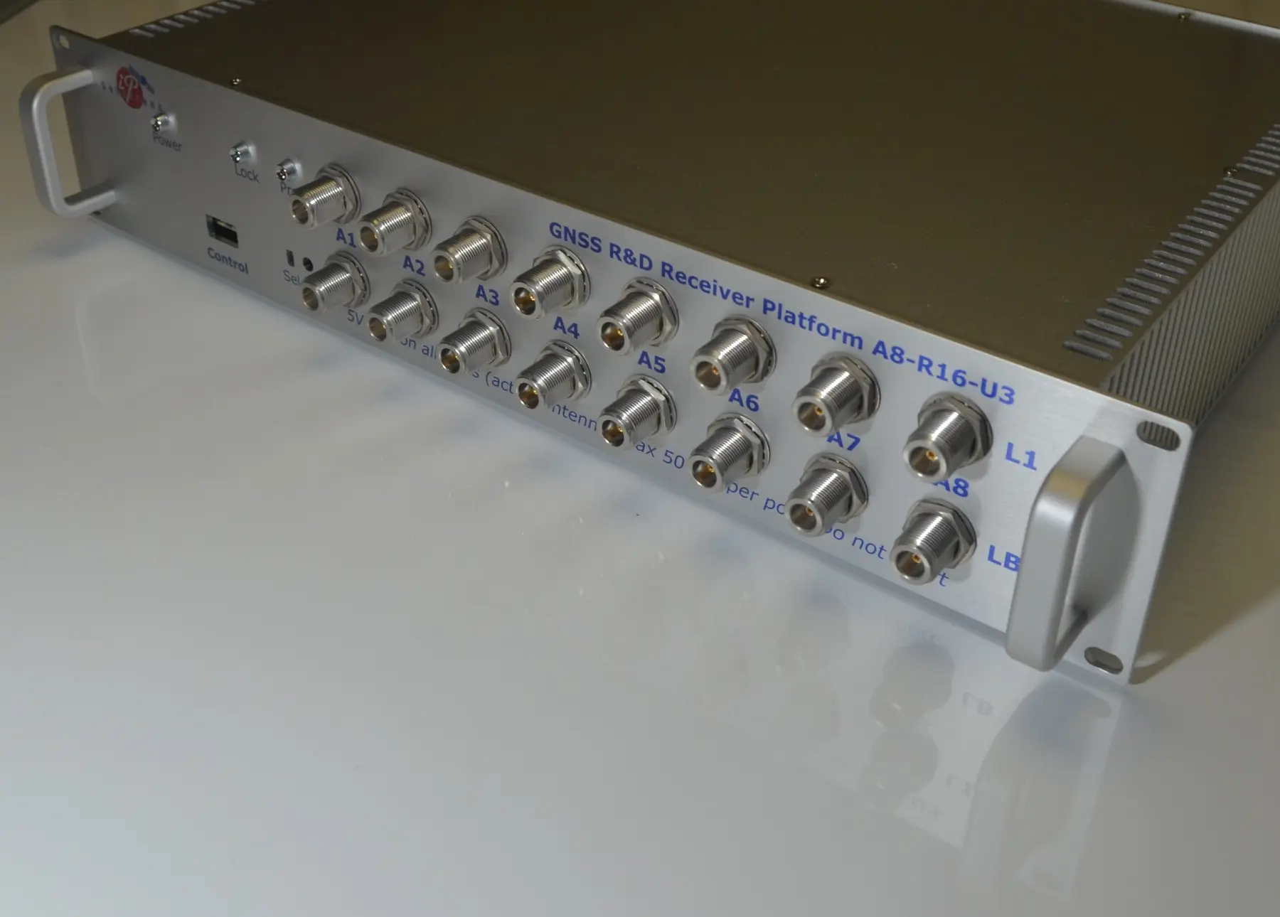 IP-Solutions PORTOS A8 multi-channel GNSS RF front end
